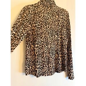 Elie Tahari Leopard print top NWT size Large Long Sleeve Top Soft Casual